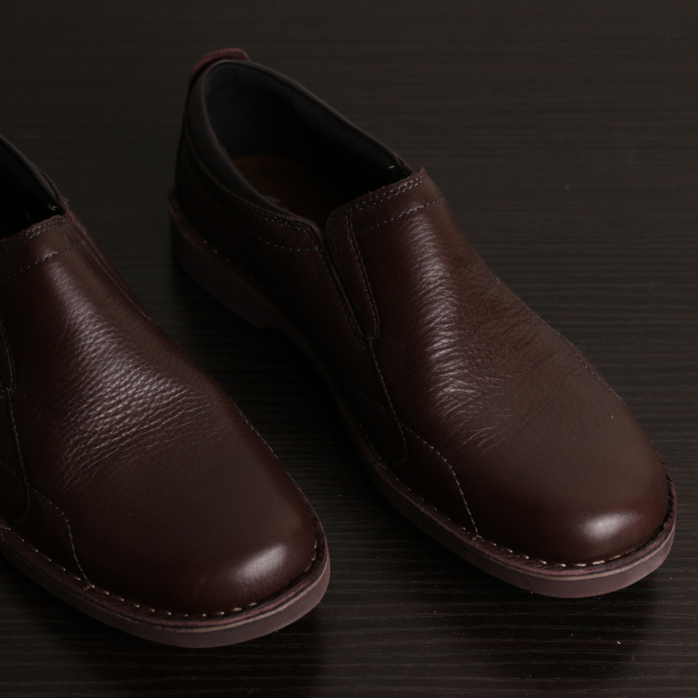 Clarks Doby Plain Toe